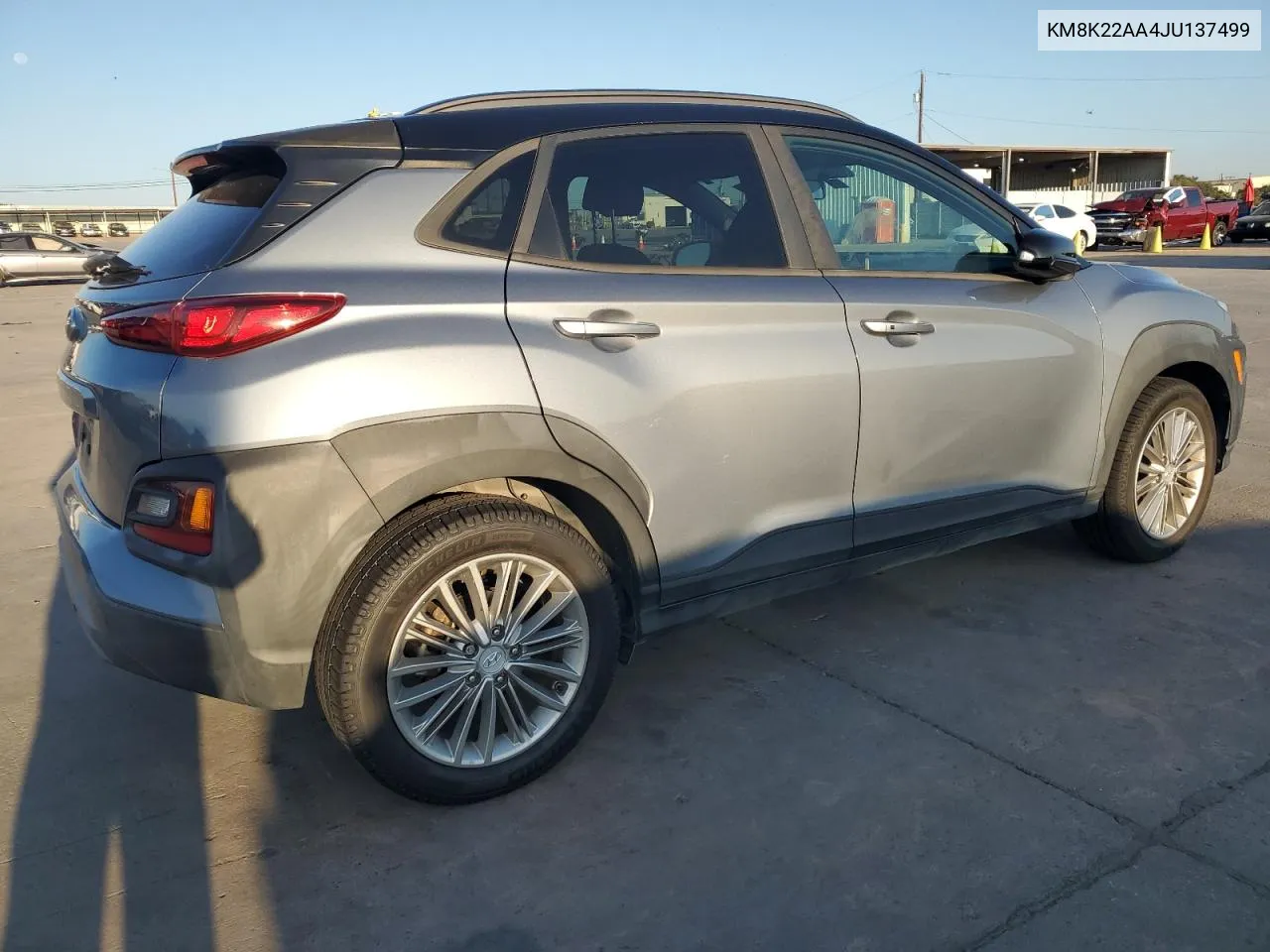 KM8K22AA4JU137499 2018 Hyundai Kona Sel