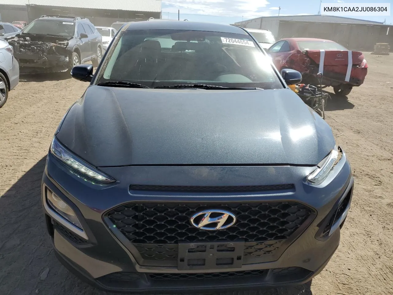 KM8K1CAA2JU086304 2018 Hyundai Kona Se