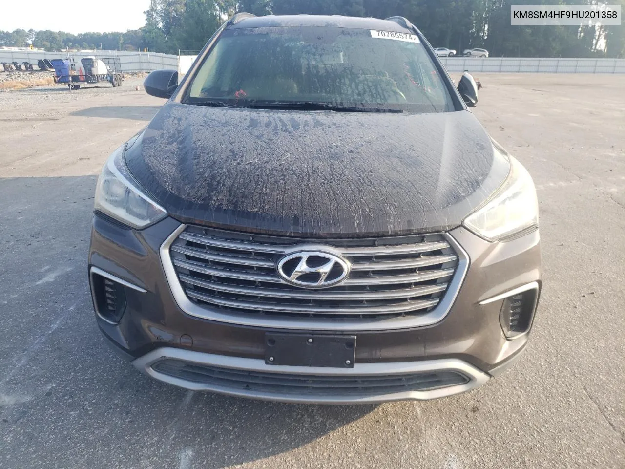 2017 Hyundai Santa Fe Se VIN: KM8SM4HF9HU201358 Lot: 70786574