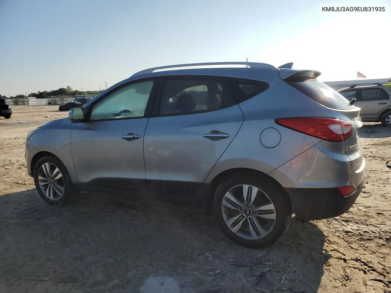 KM8JU3AG9EU831935 2014 Hyundai Tucson Gls