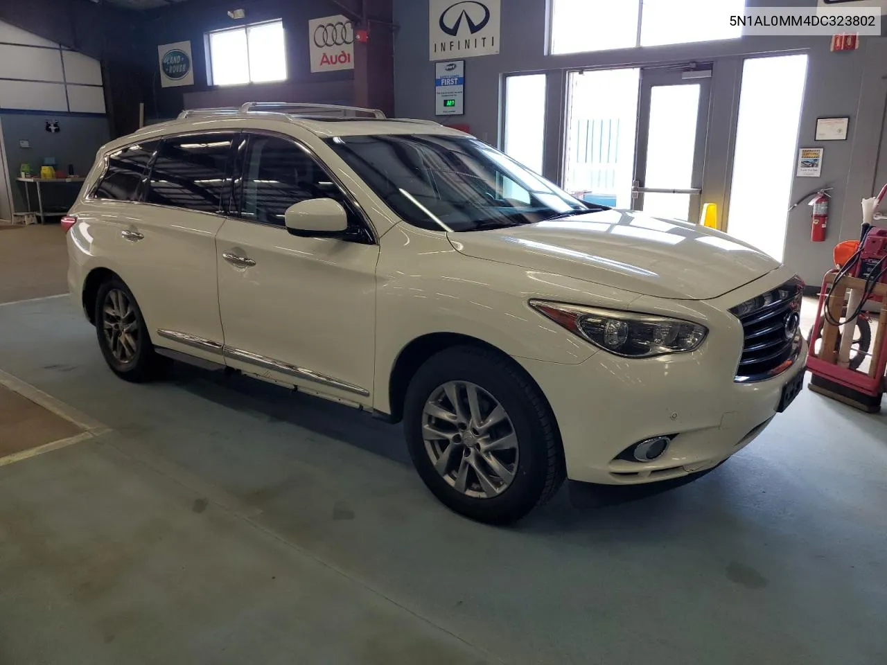 2013 Infiniti Jx35 VIN: 5N1AL0MM4DC323802 Lot: 70448854