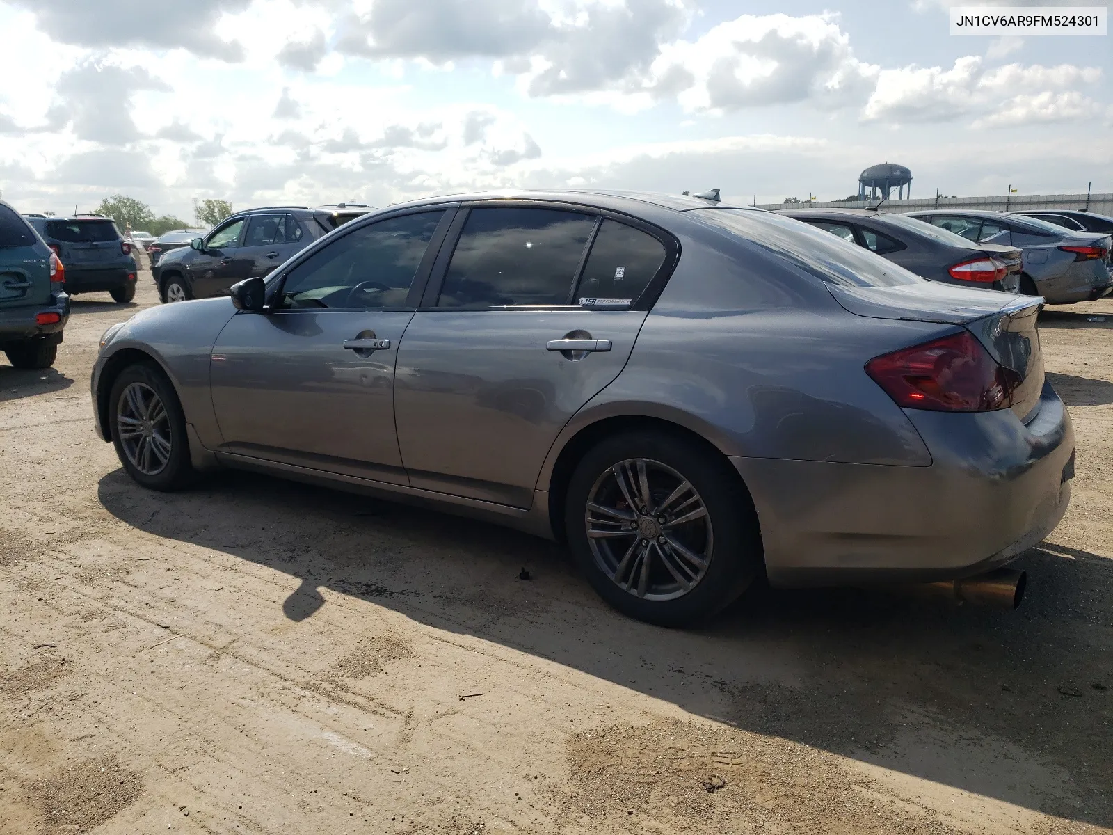 JN1CV6AR9FM524301 2015 Infiniti Q40