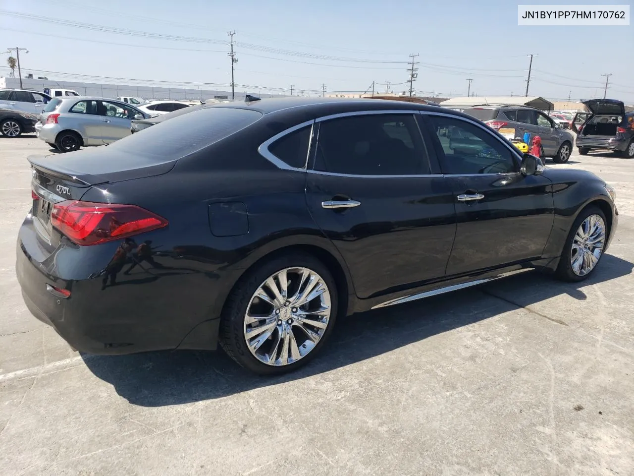 JN1BY1PP7HM170762 2017 Infiniti Q70L 3.7