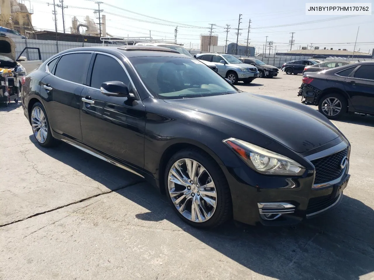 2017 Infiniti Q70L 3.7 VIN: JN1BY1PP7HM170762 Lot: 71125154