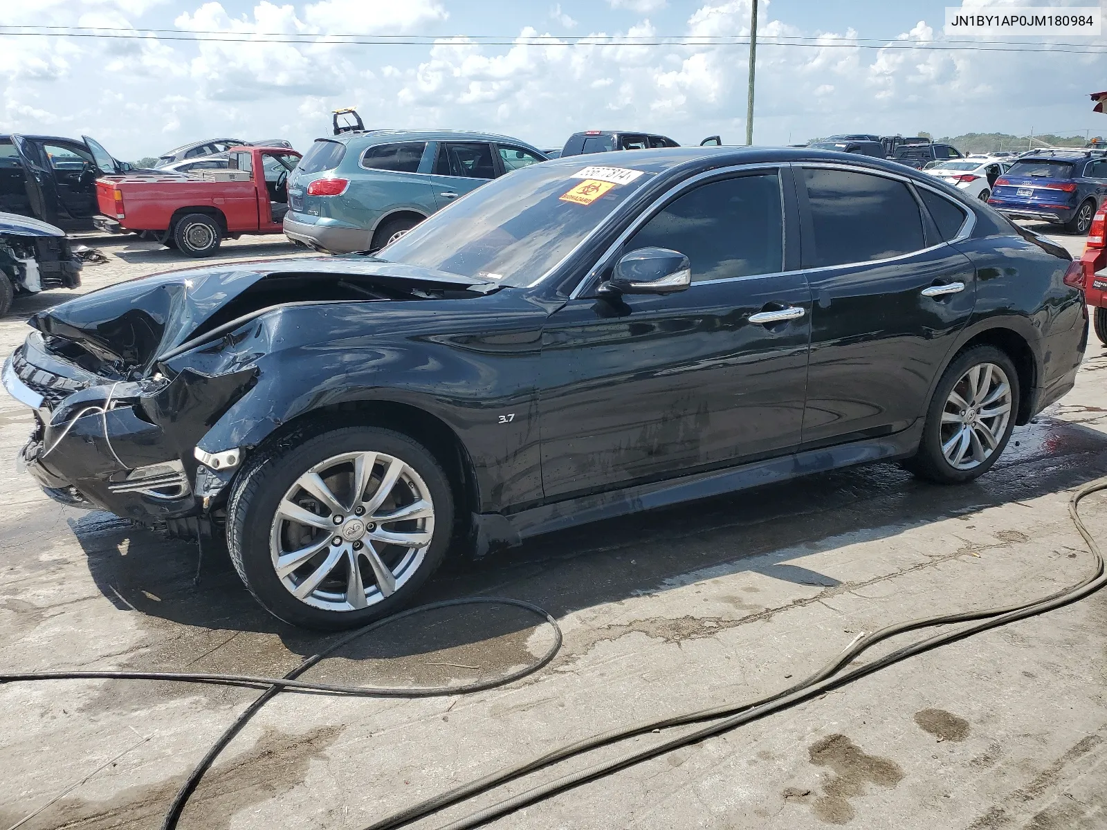 JN1BY1AP0JM180984 2018 Infiniti Q70 3.7 Luxe