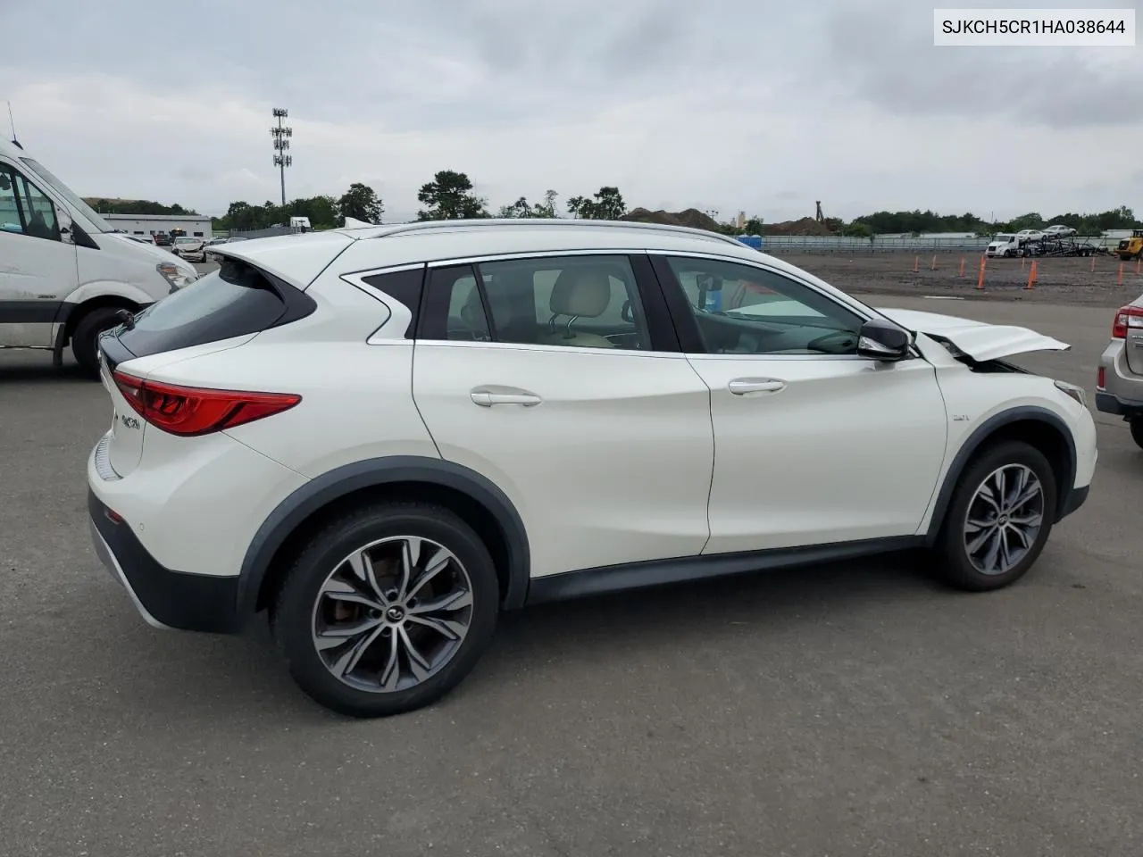 2017 Infiniti Qx30 Base VIN: SJKCH5CR1HA038644 Lot: 64410704