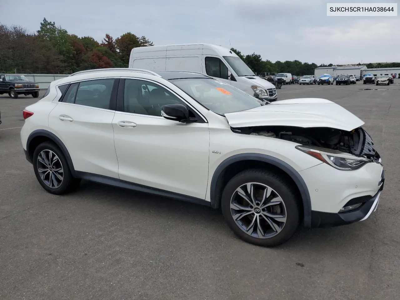 SJKCH5CR1HA038644 2017 Infiniti Qx30 Base