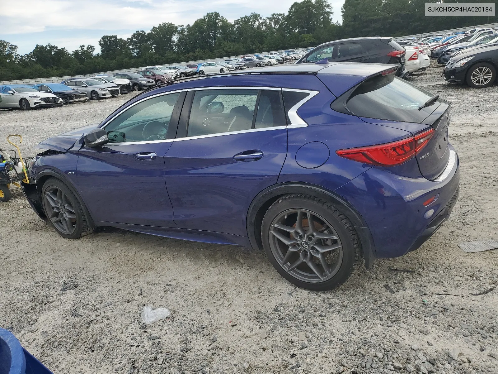 SJKCH5CP4HA020184 2017 Infiniti Qx30 Base