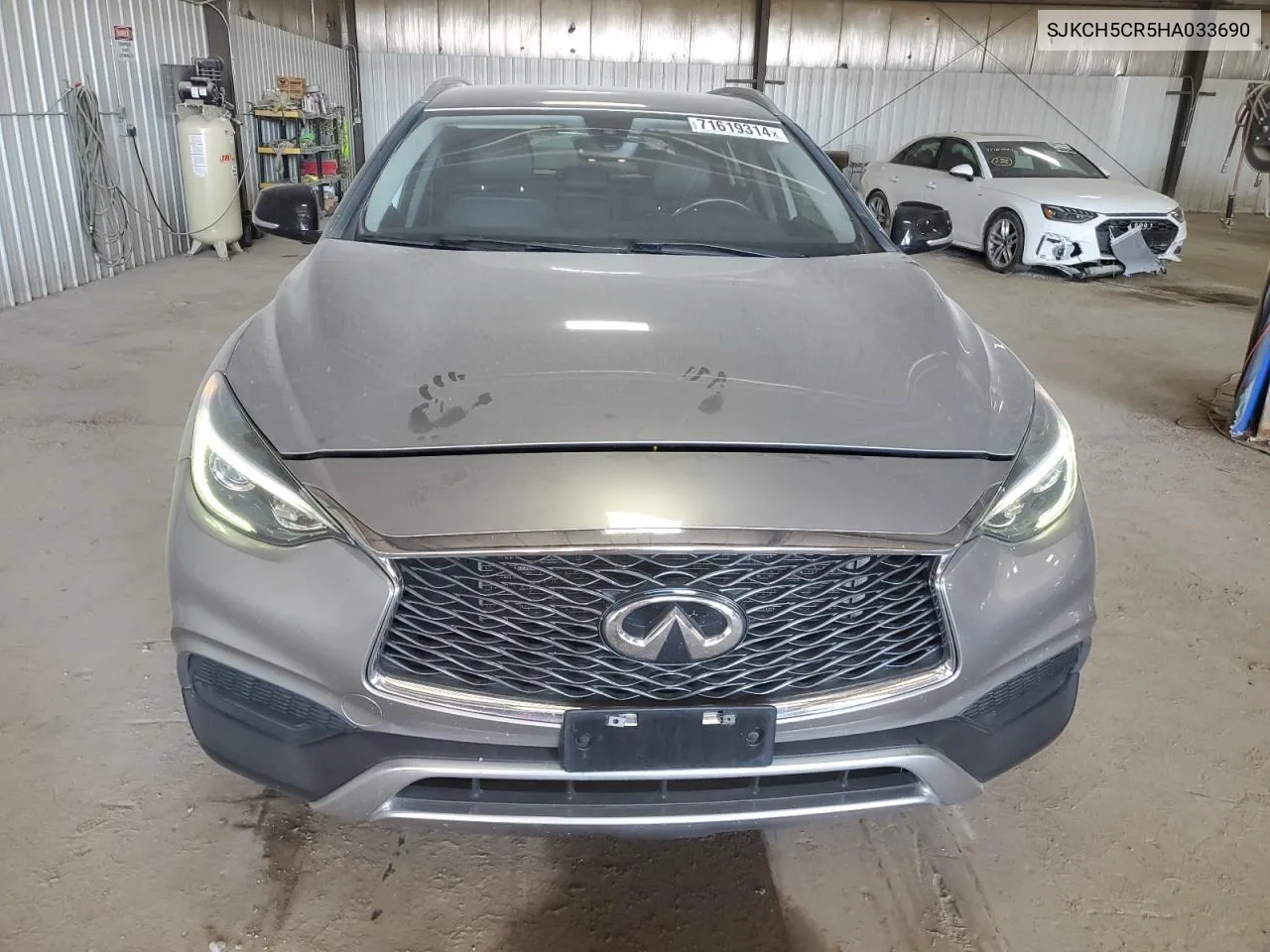 2017 Infiniti Qx30 Base VIN: SJKCH5CR5HA033690 Lot: 71619314