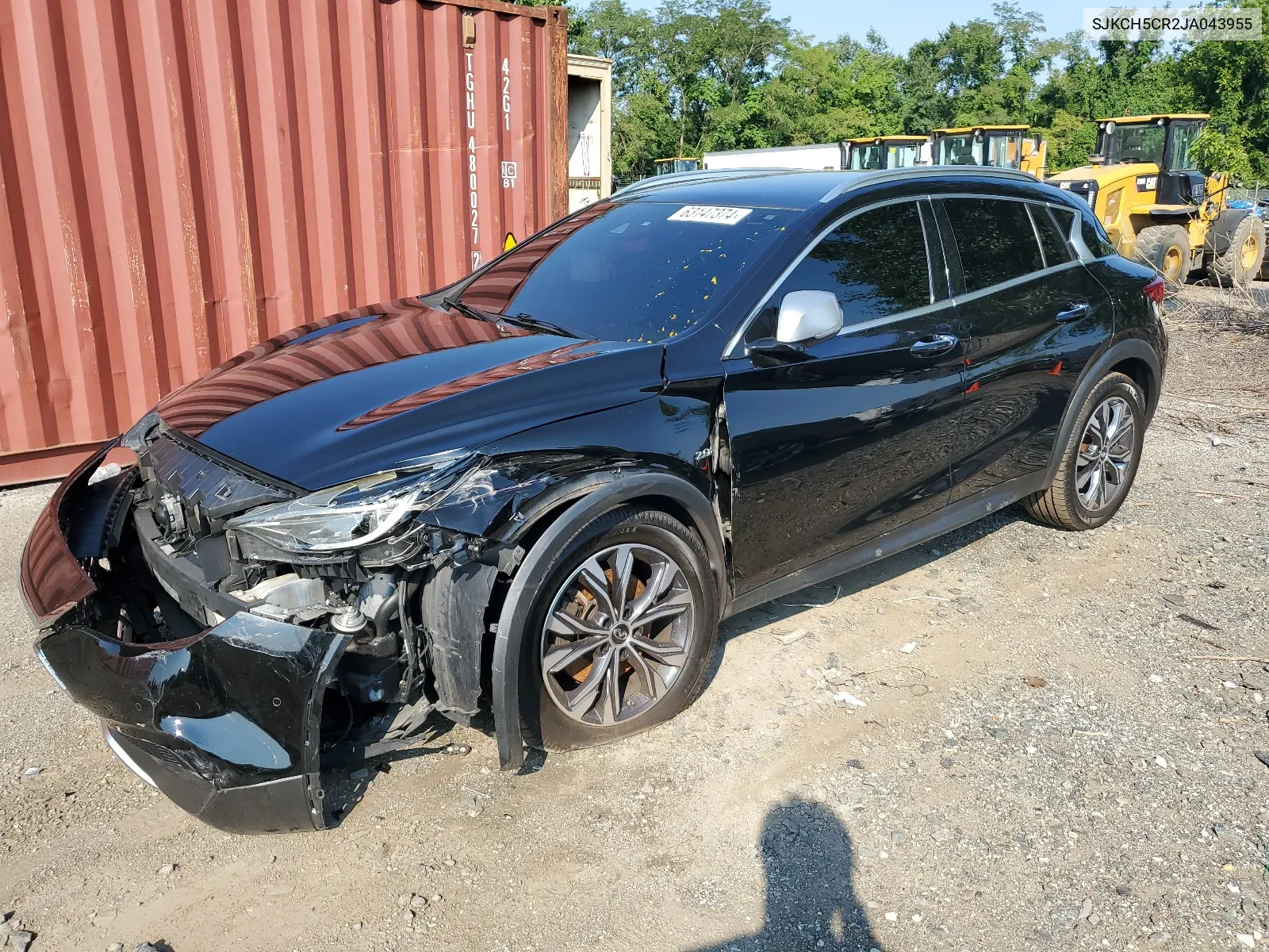 SJKCH5CR2JA043955 2018 Infiniti Qx30 Base