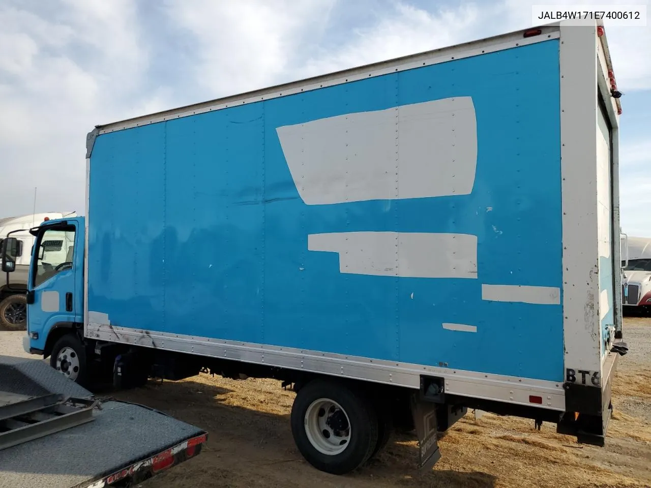 2014 Isuzu Npr VIN: JALB4W171E7400612 Lot: 63568224