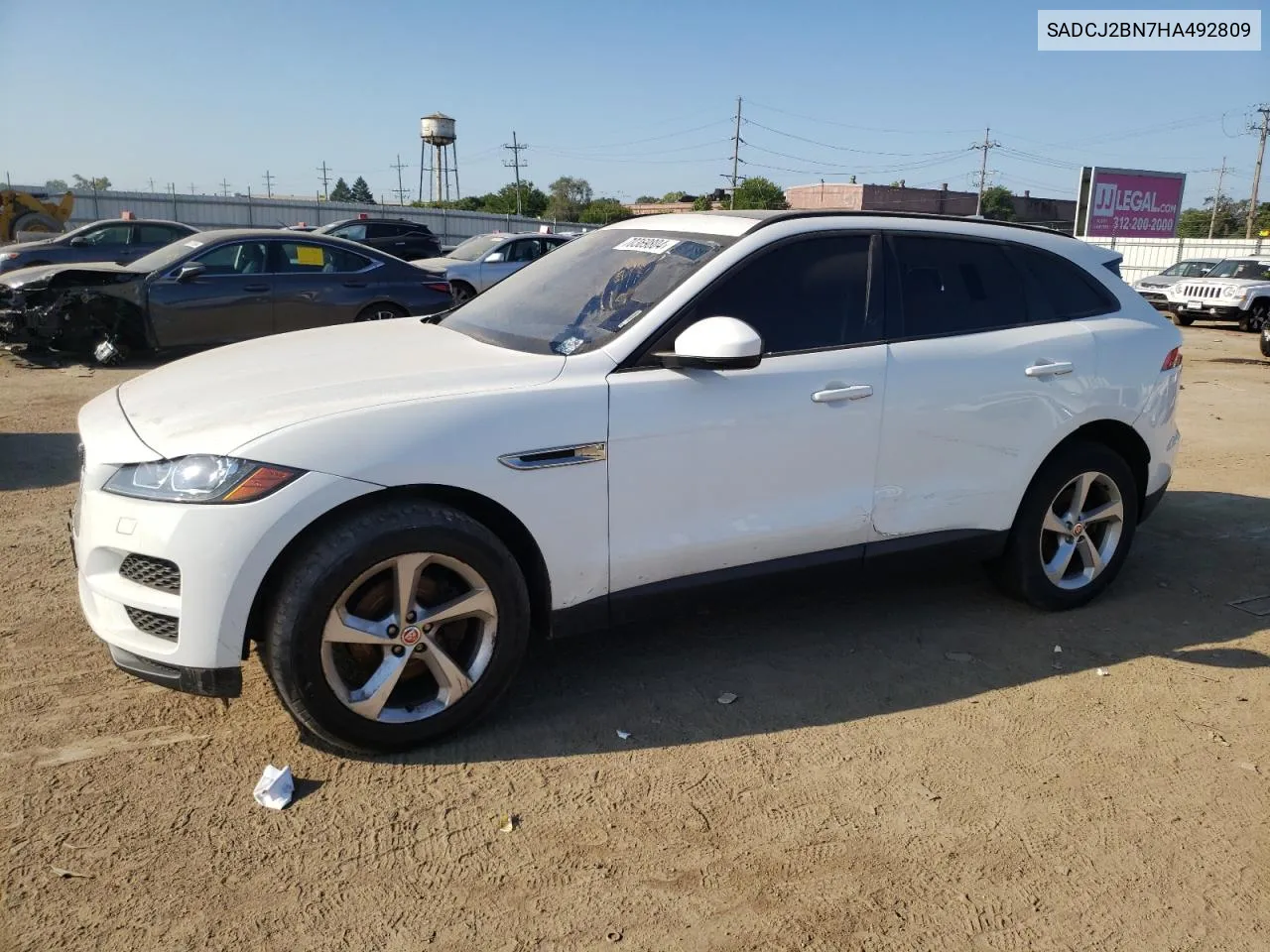 SADCJ2BN7HA492809 2017 Jaguar F-Pace Premium