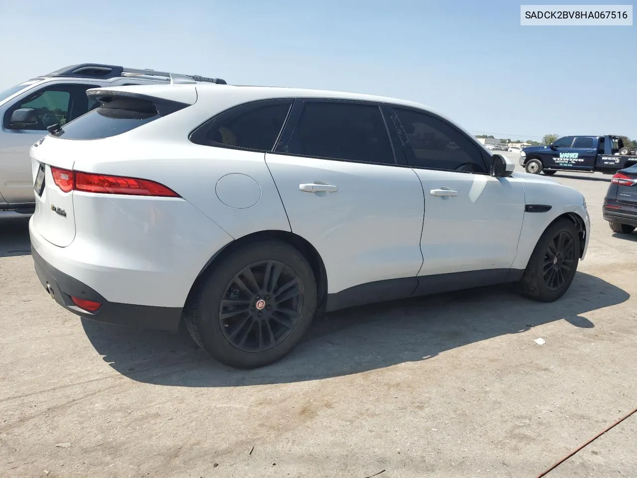 SADCK2BV8HA067516 2017 Jaguar F-Pace Prestige