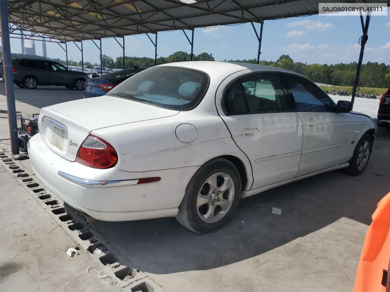 SAJDA01C8YFL45911 2000 Jaguar S-Type