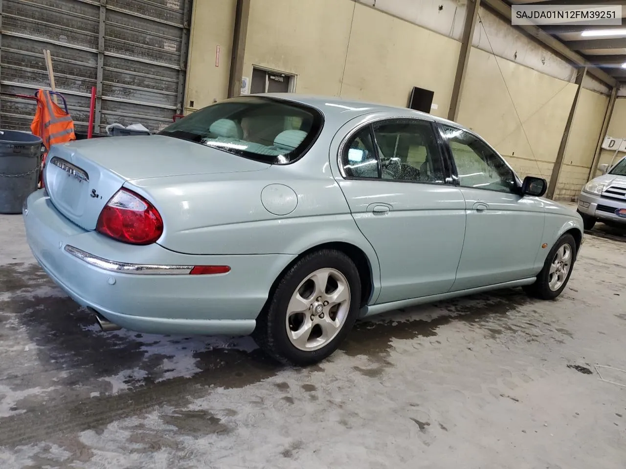 2002 Jaguar S-Type VIN: SAJDA01N12FM39251 Lot: 71758684