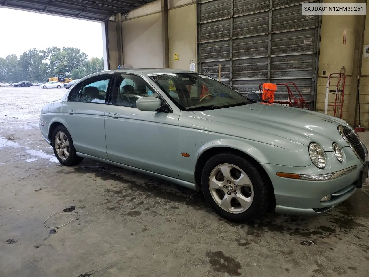 2002 Jaguar S-Type VIN: SAJDA01N12FM39251 Lot: 71758684