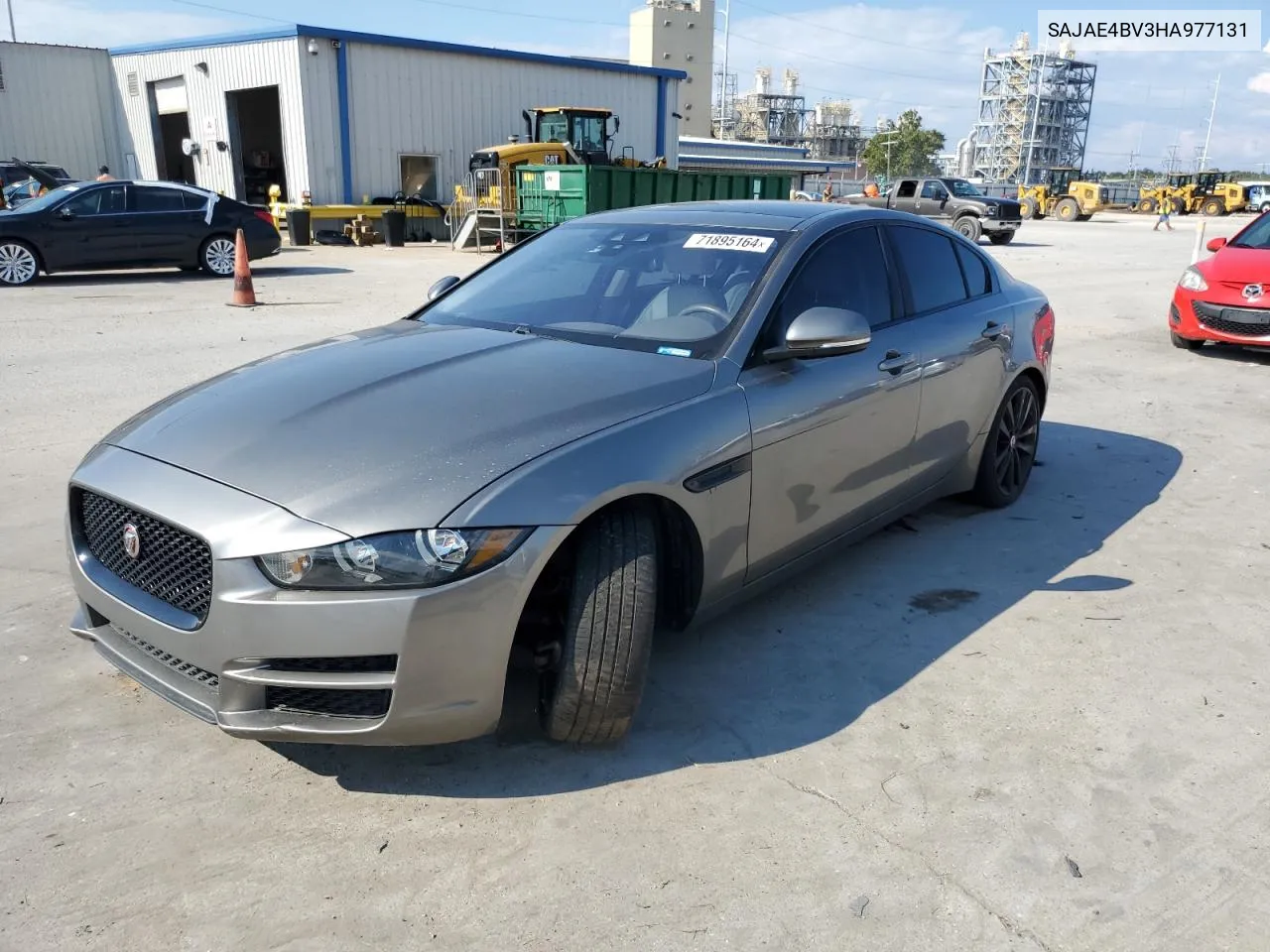 SAJAE4BV3HA977131 2017 Jaguar Xe Prestige