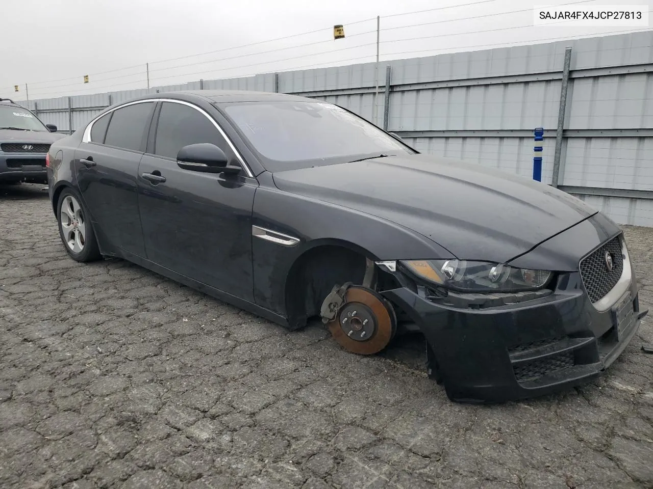 SAJAR4FX4JCP27813 2018 Jaguar Xe