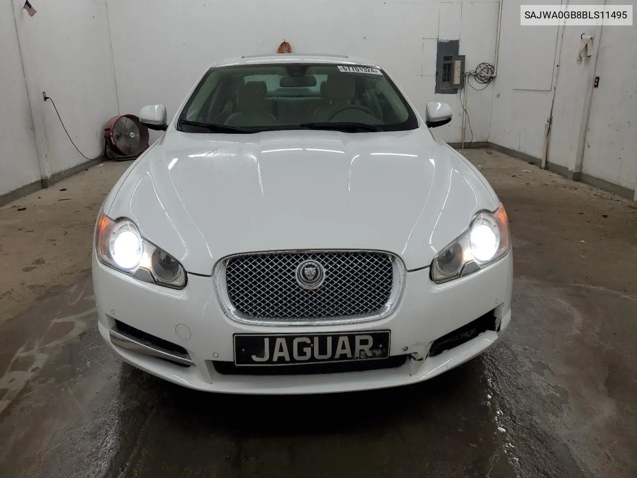 SAJWA0GB8BLS11495 2011 Jaguar Xf Premium