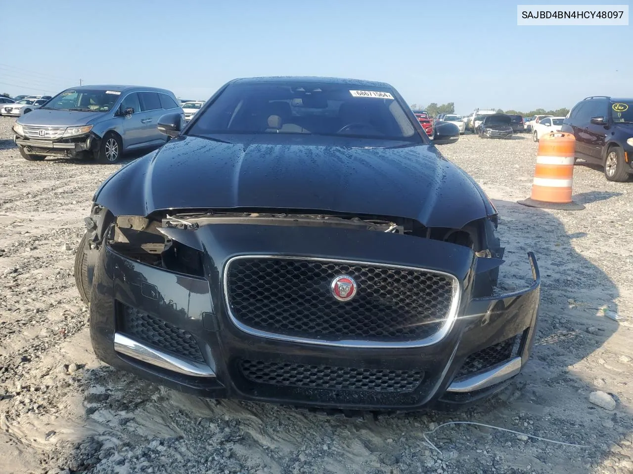 SAJBD4BN4HCY48097 2017 Jaguar Xf Premium