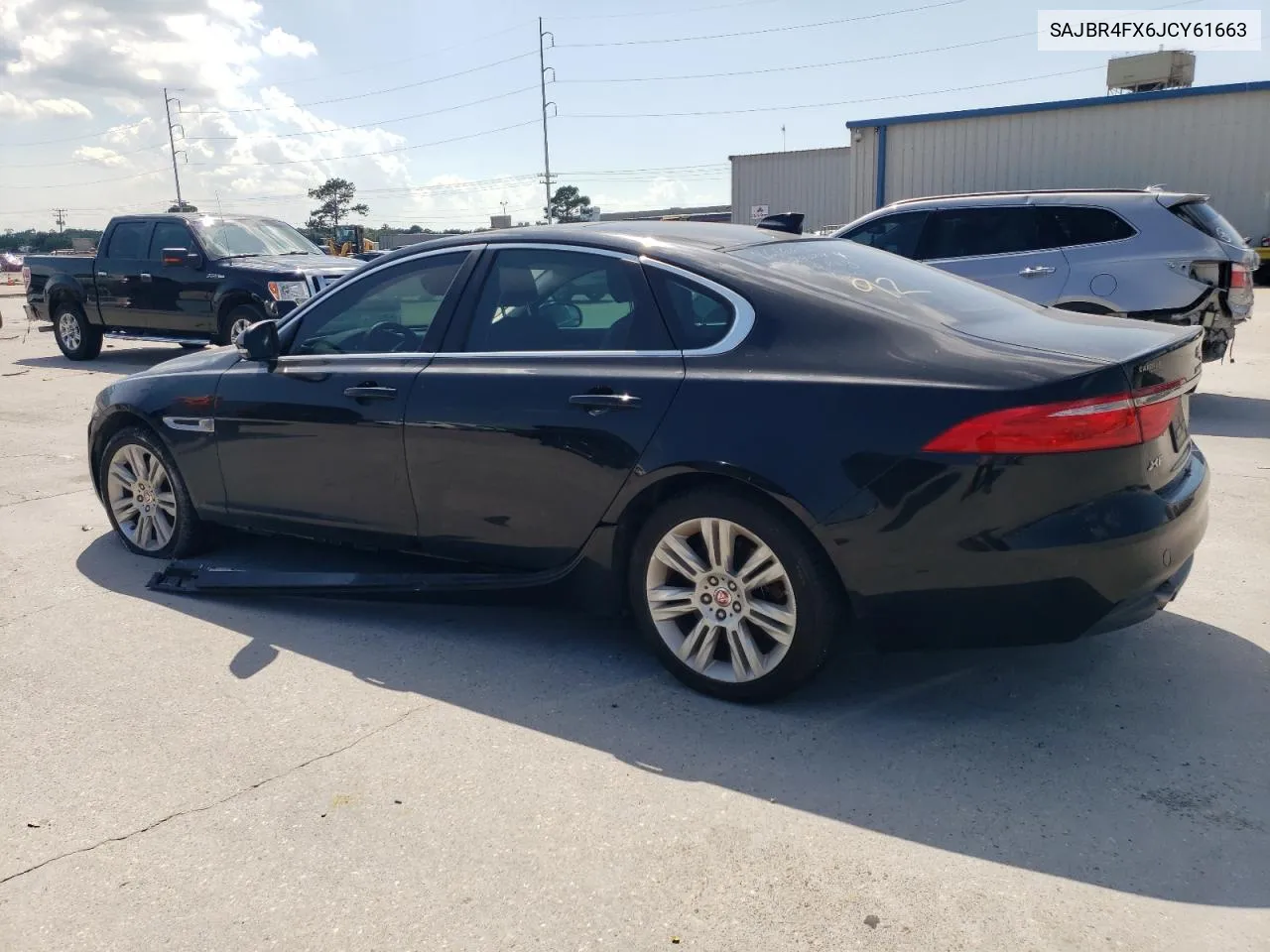 SAJBR4FX6JCY61663 2018 Jaguar Xf