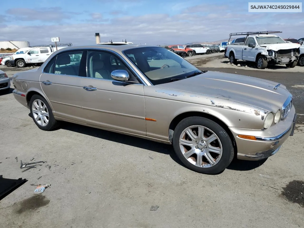 2004 Jaguar Vandenplas VIN: SAJWA74C24SG29844 Lot: 71847394