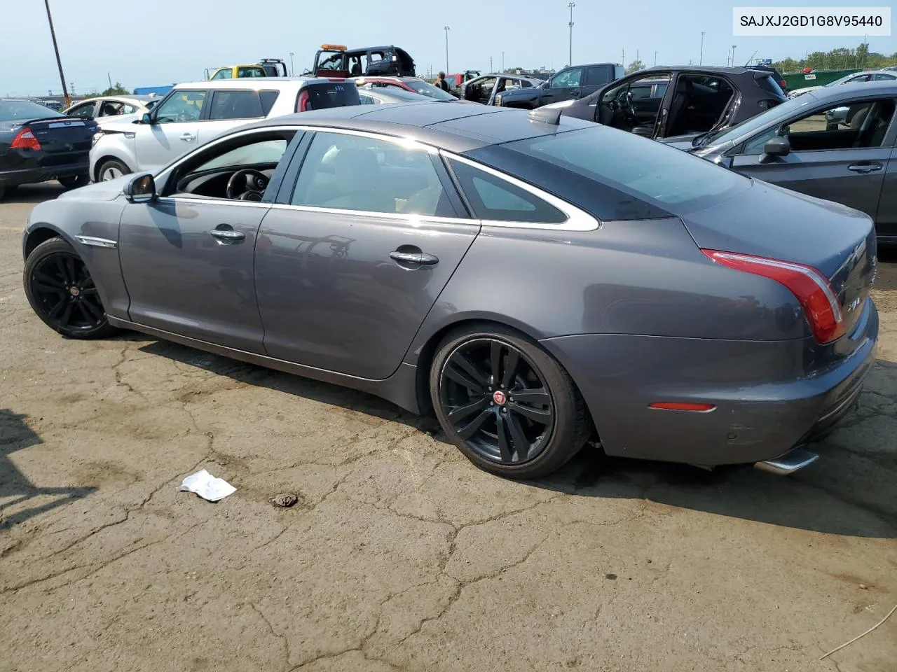 SAJXJ2GD1G8V95440 2016 Jaguar Xjl Portfolio