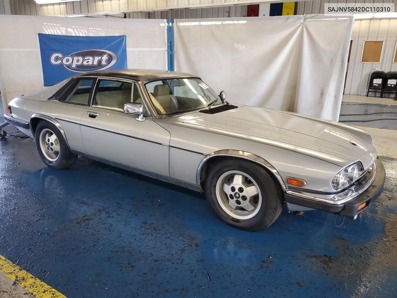 SAJNV5842DC110310 1983 Jaguar Xjs