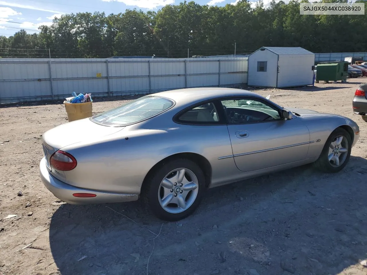 SAJGX5044XC038920 1999 Jaguar Xk8