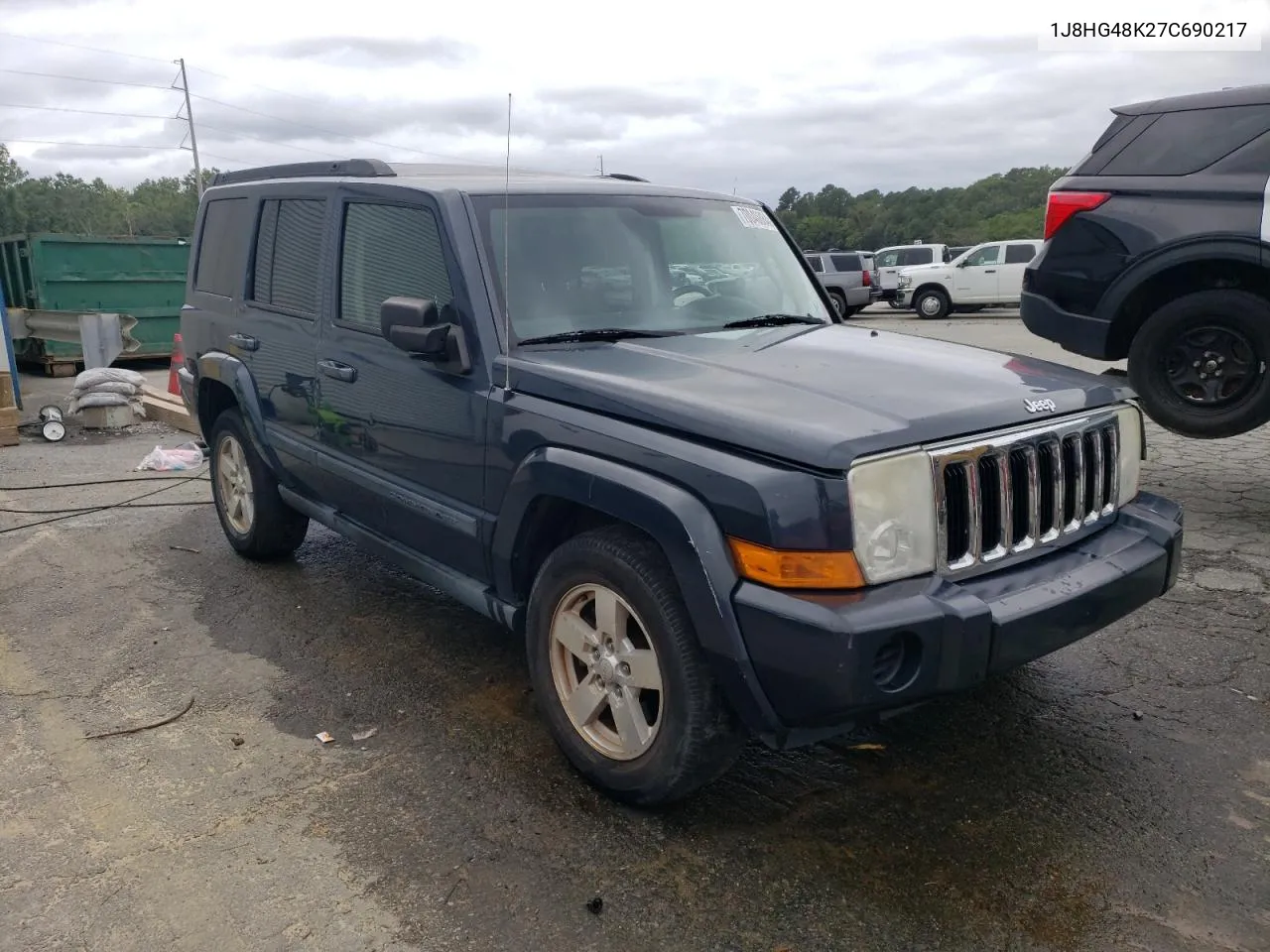 2007 Jeep Commander VIN: 1J8HG48K27C690217 Lot: 70040884