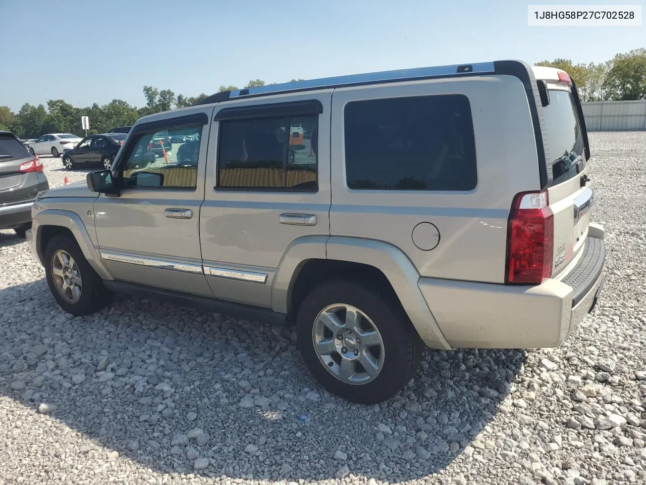 1J8HG58P27C702528 2007 Jeep Commander Limited