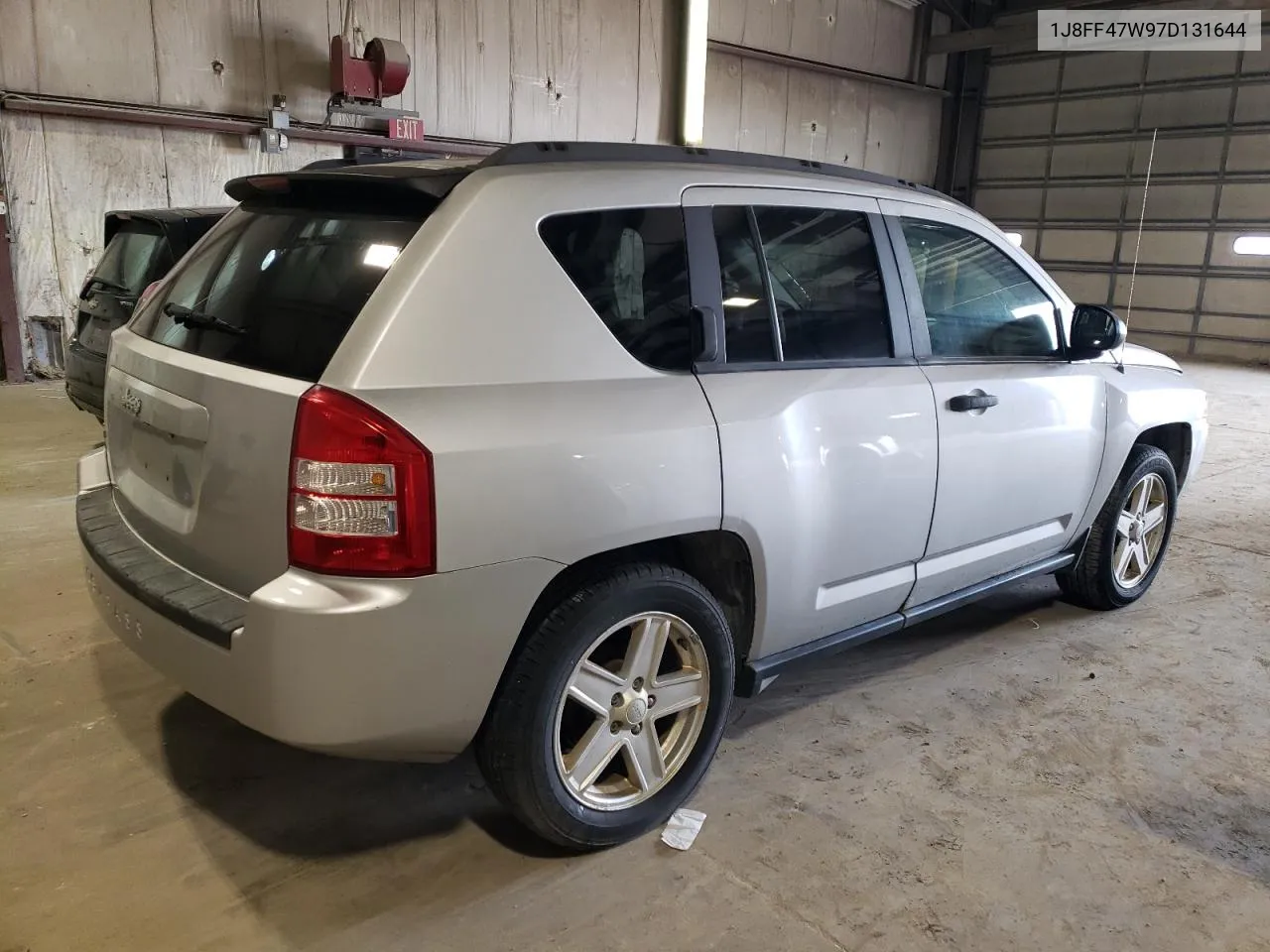 2007 Jeep Compass VIN: 1J8FF47W97D131644 Lot: 68884794