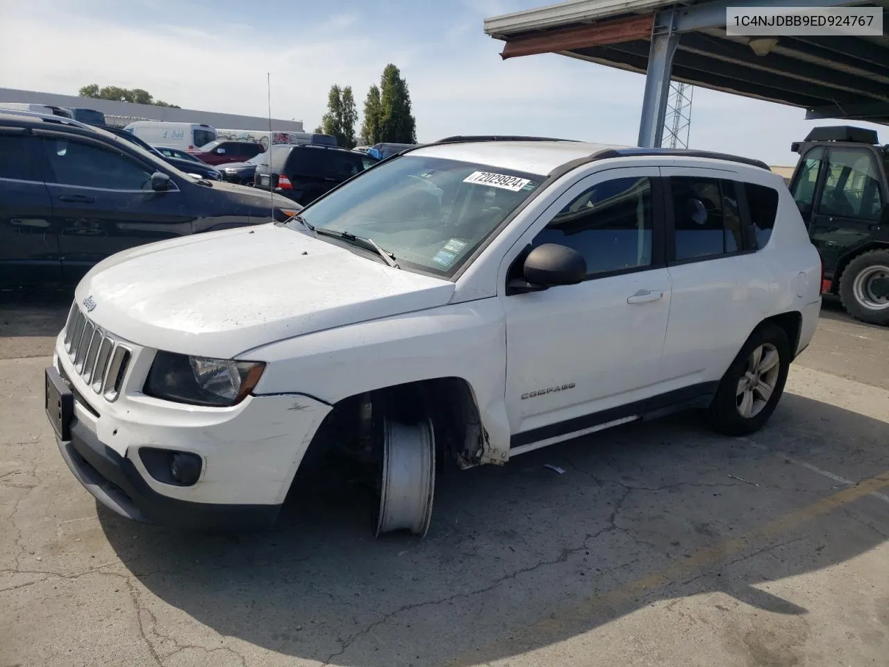 2014 Jeep Compass Sport VIN: 1C4NJDBB9ED924767 Lot: 72029924