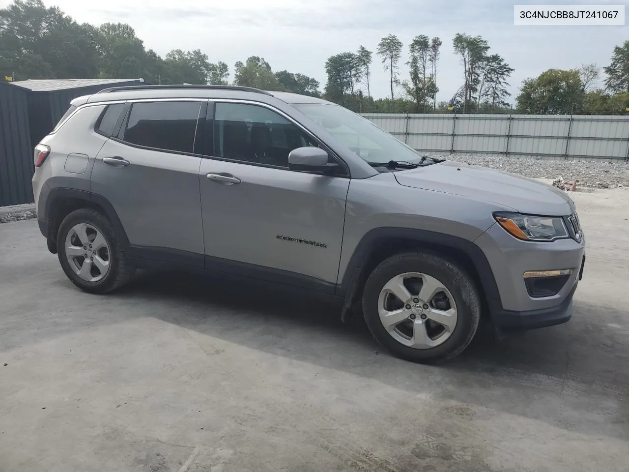 2018 Jeep Compass Latitude VIN: 3C4NJCBB8JT241067 Lot: 69706404