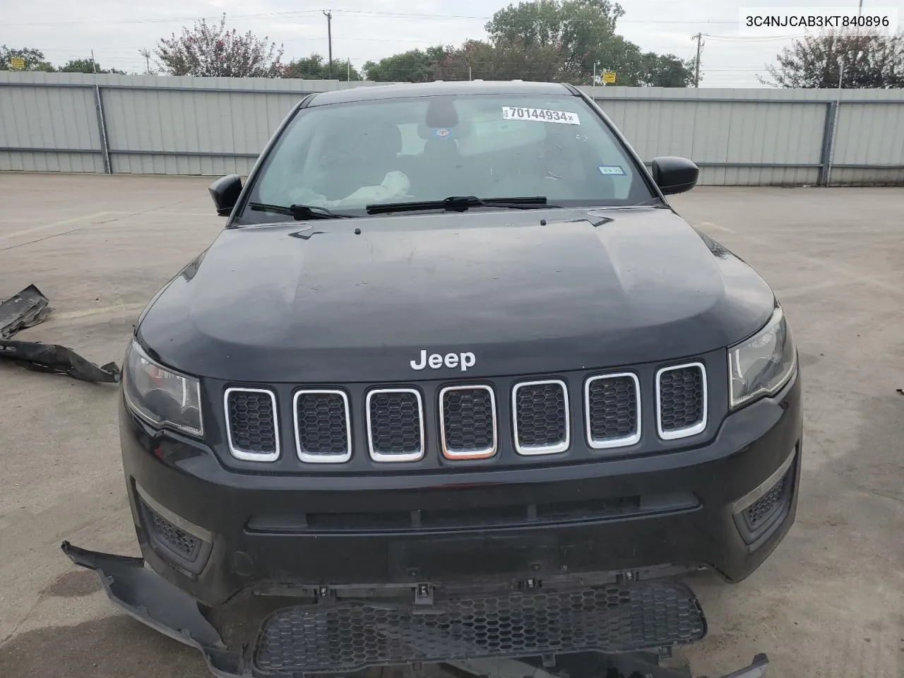 2019 Jeep Compass Sport VIN: 3C4NJCAB3KT840896 Lot: 70144934