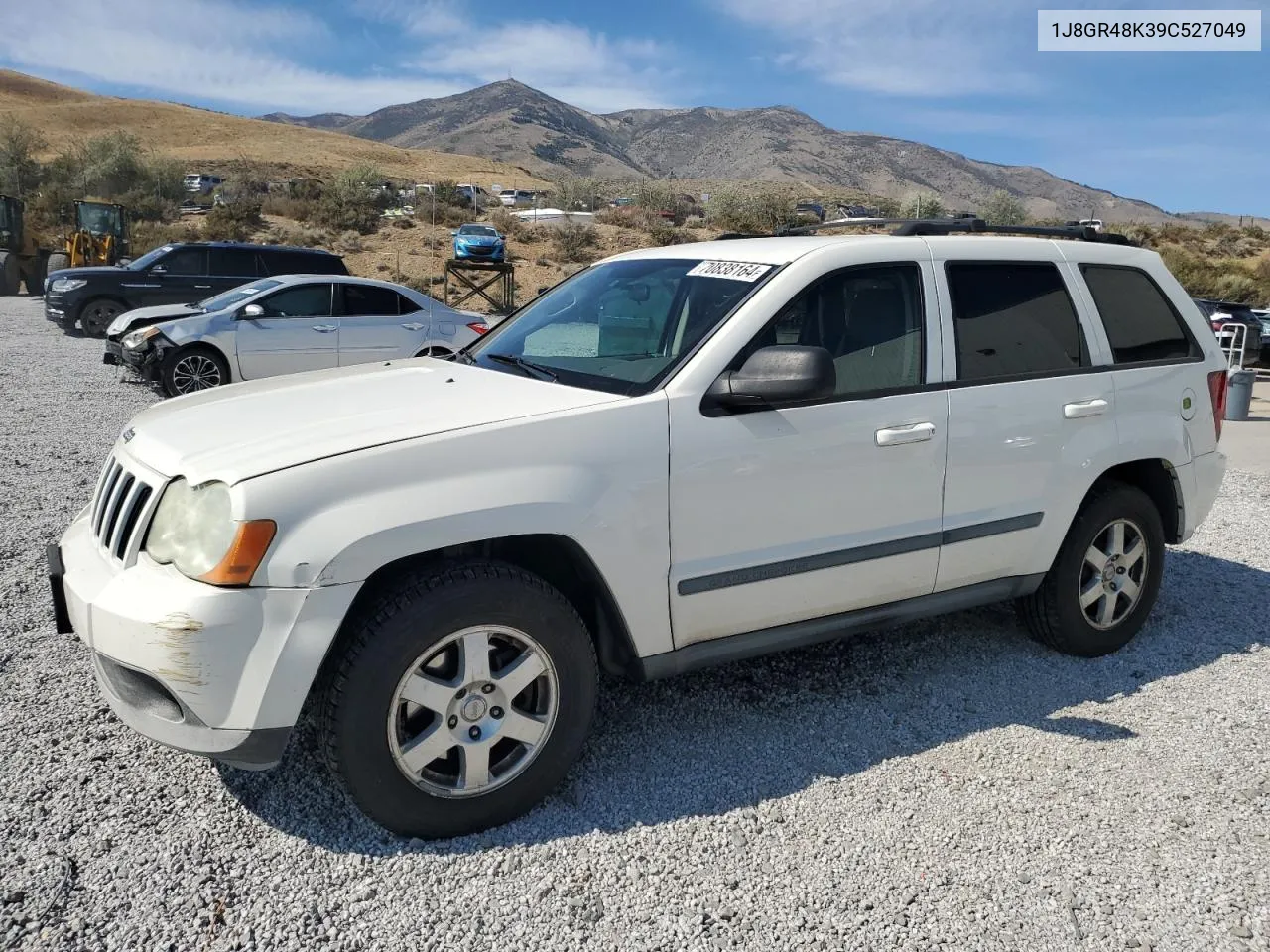 2009 Jeep Grand Cherokee Laredo VIN: 1J8GR48K39C527049 Lot: 70838164