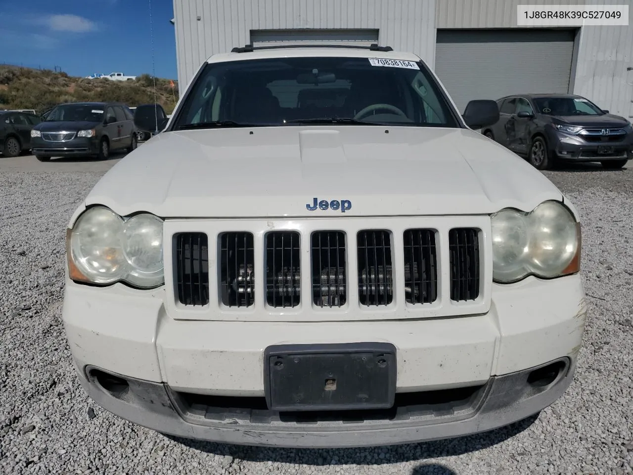 1J8GR48K39C527049 2009 Jeep Grand Cherokee Laredo