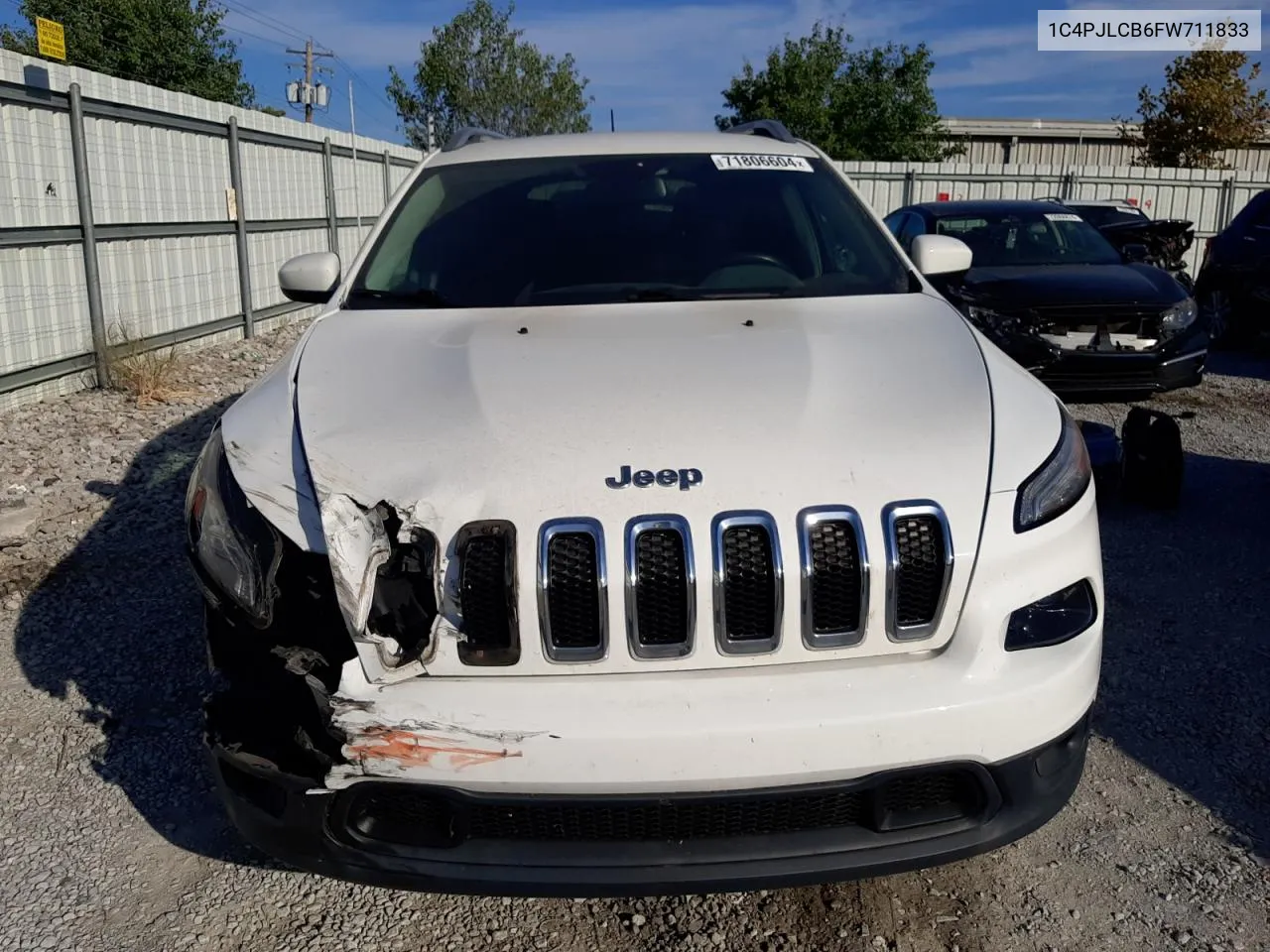 1C4PJLCB6FW711833 2015 Jeep Cherokee Latitude