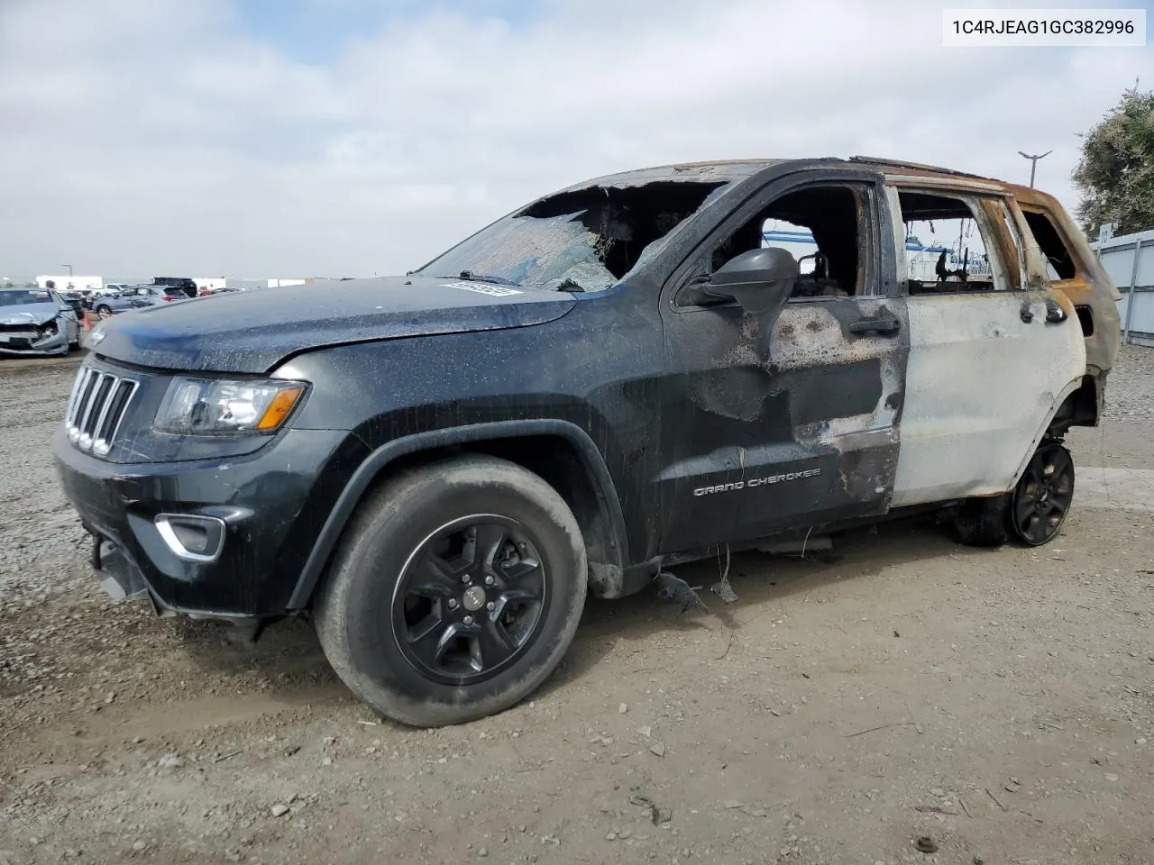 2016 Jeep Grand Cherokee Laredo VIN: 1C4RJEAG1GC382996 Lot: 56945524