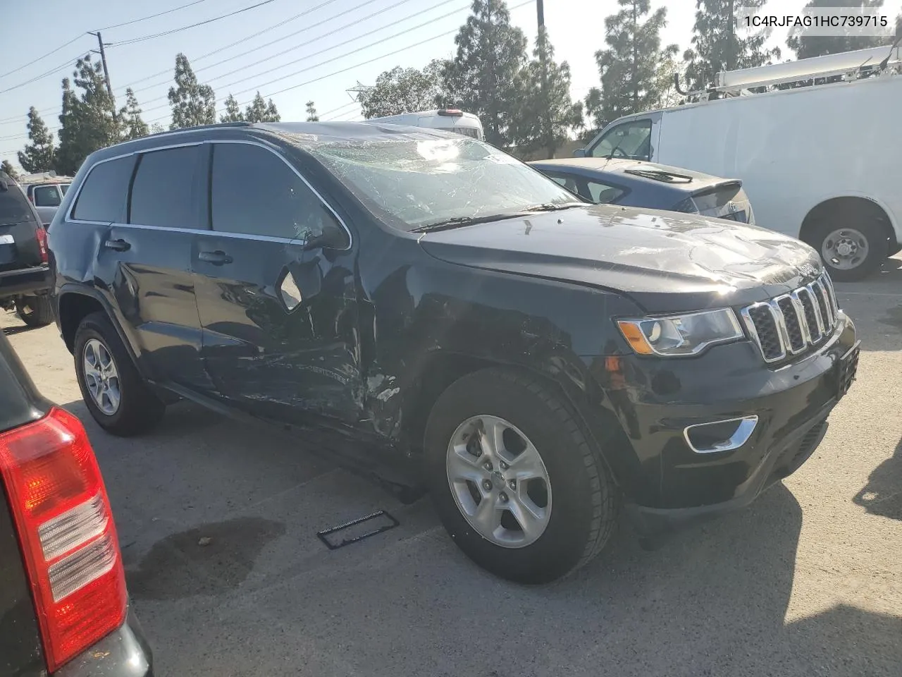 1C4RJFAG1HC739715 2017 Jeep Grand Cherokee Laredo