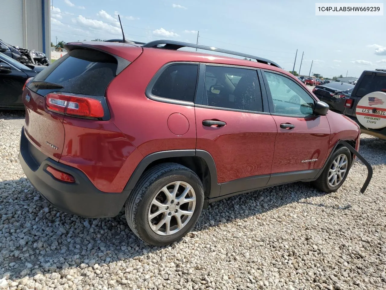 1C4PJLAB5HW669239 2017 Jeep Cherokee Sport