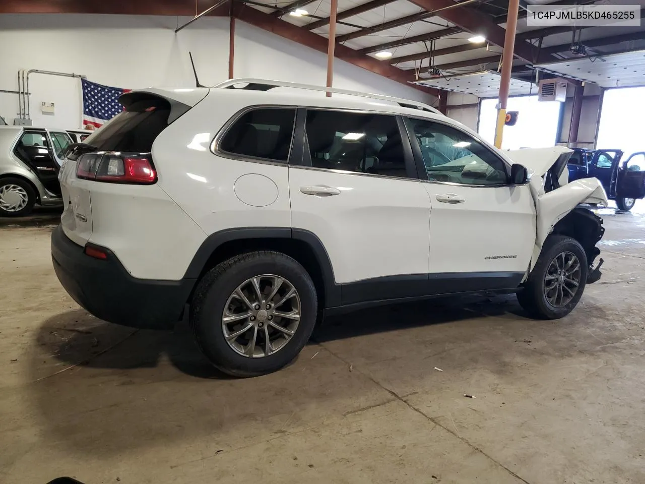 2019 Jeep Cherokee Latitude Plus VIN: 1C4PJMLB5KD465255 Lot: 72184464