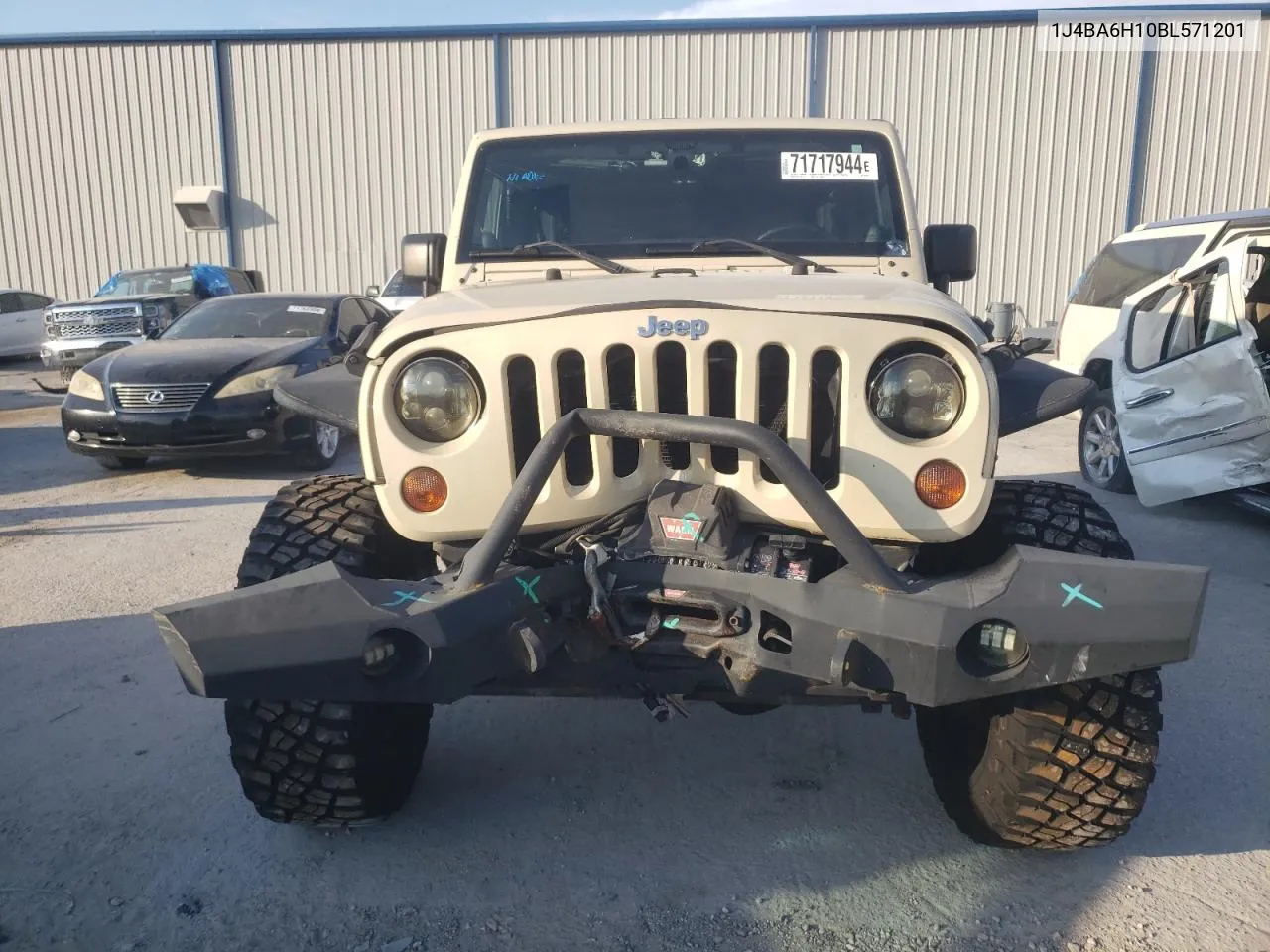 1J4BA6H10BL571201 2011 Jeep Wrangler Unlimited Rubicon