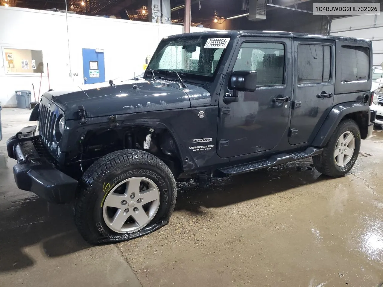 1C4BJWDG2HL732026 2017 Jeep Wrangler Unlimited Sport