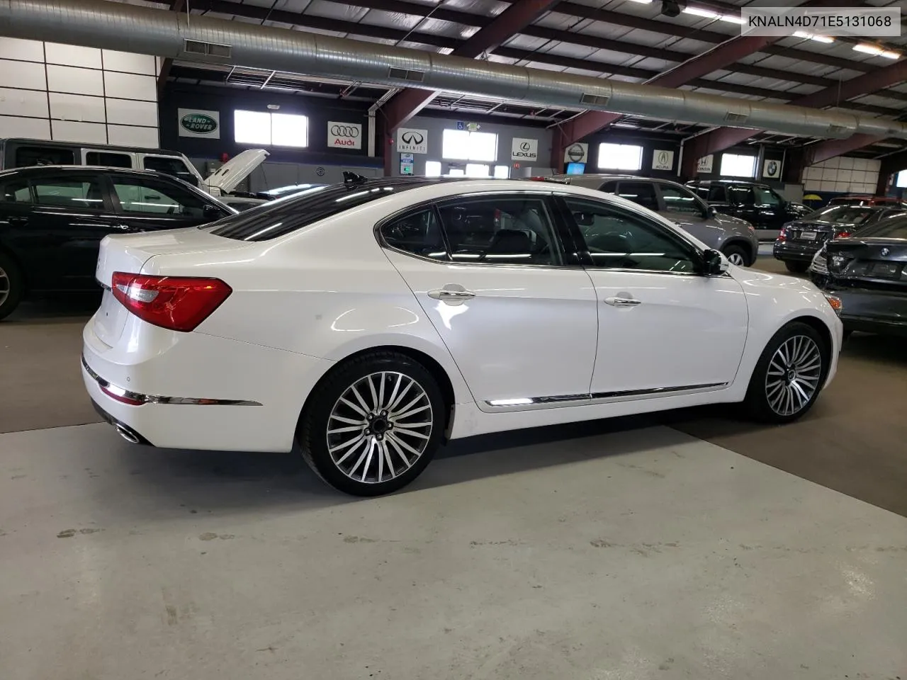 KNALN4D71E5131068 2014 Kia Cadenza Premium