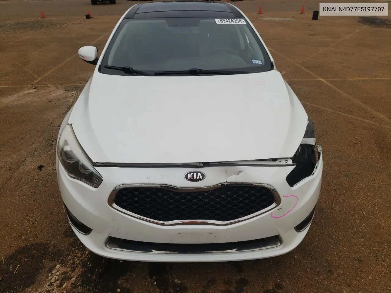 KNALN4D77F5197707 2015 Kia Cadenza Premium