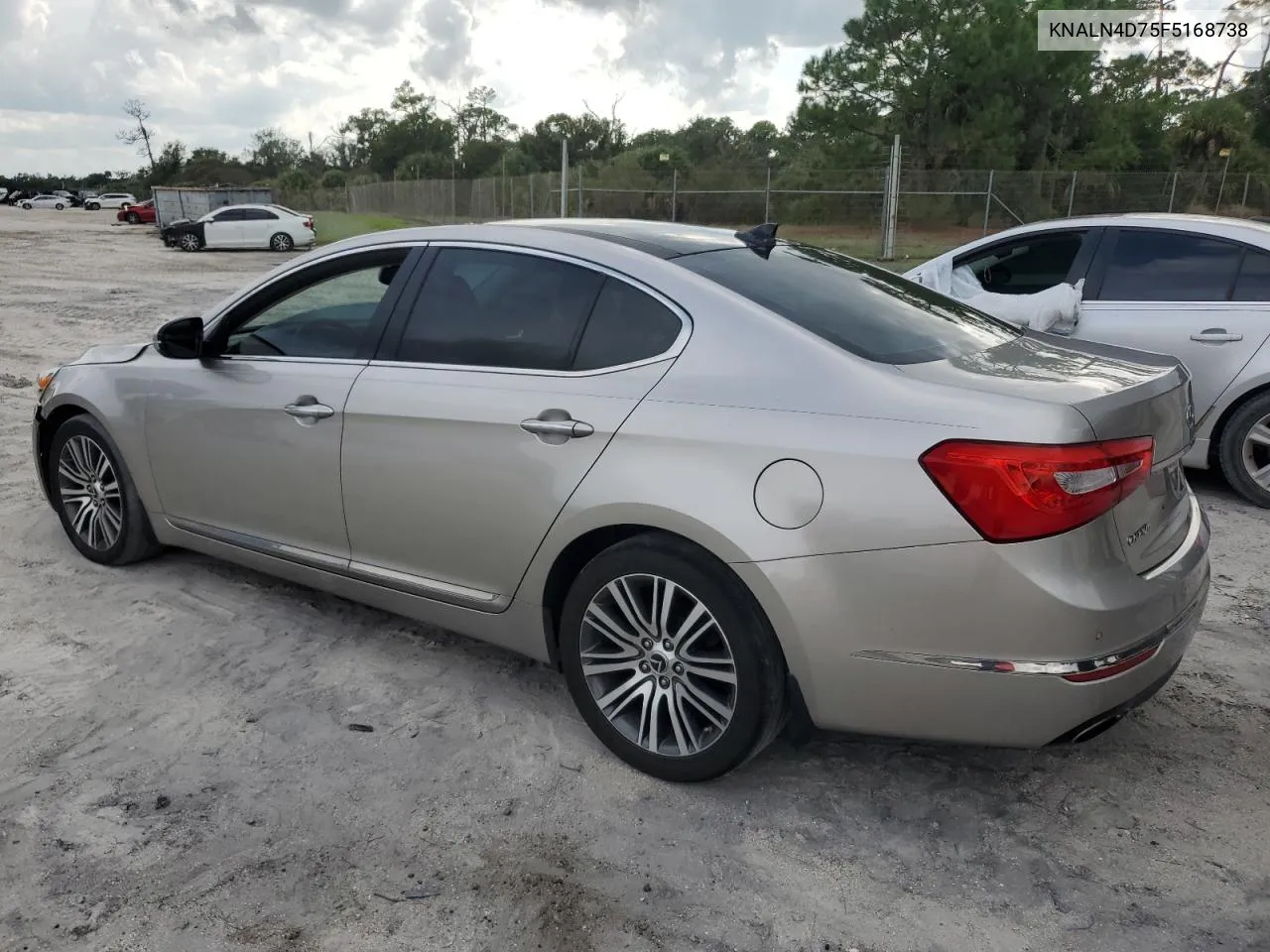 KNALN4D75F5168738 2015 Kia Cadenza Premium