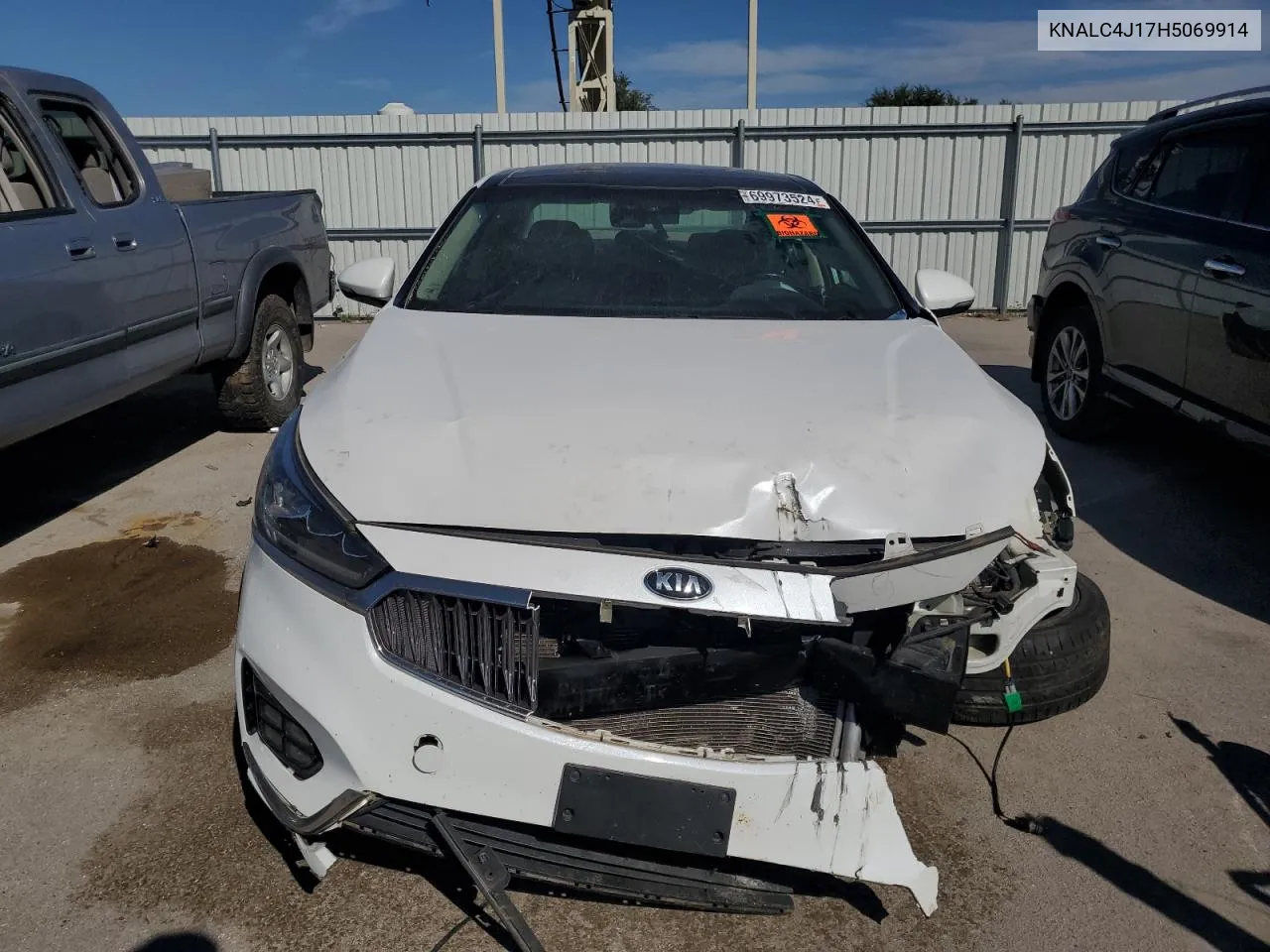 KNALC4J17H5069914 2017 Kia Cadenza Premium