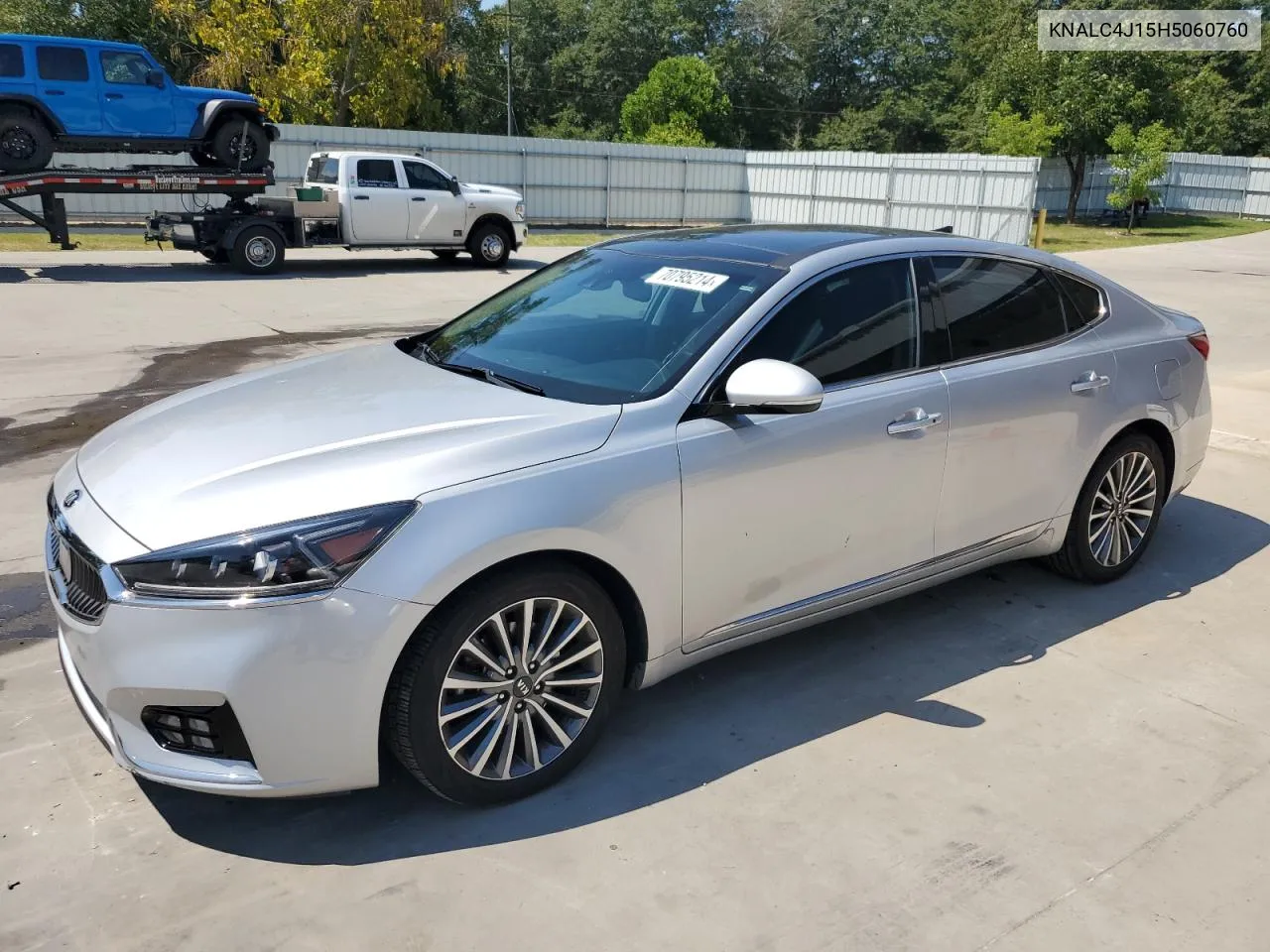 2017 Kia Cadenza Premium VIN: KNALC4J15H5060760 Lot: 70795214