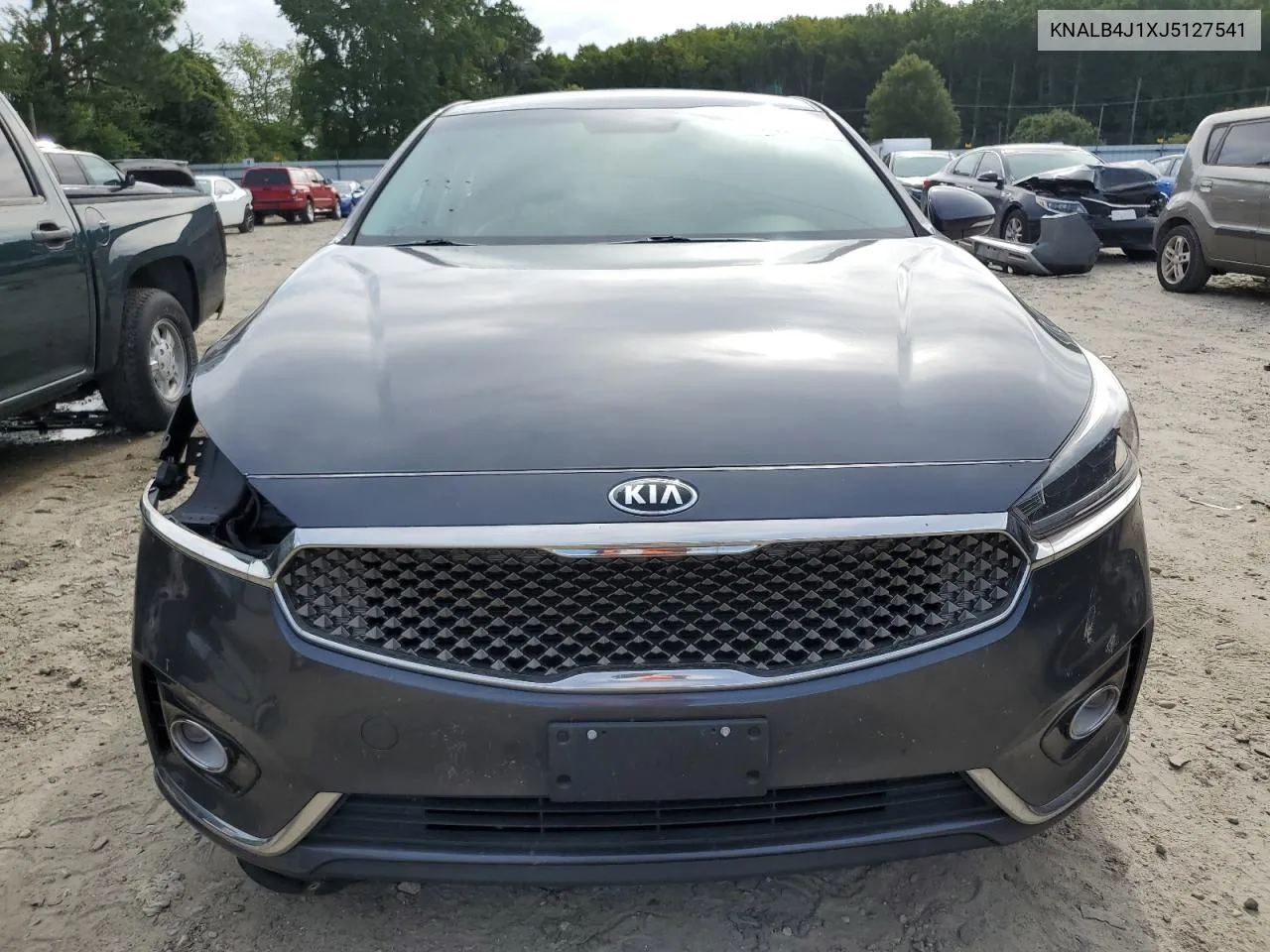 2018 Kia Cadenza Premium VIN: KNALB4J1XJ5127541 Lot: 70212834